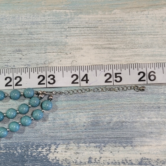 Blue Three Strands Necklace. - Picture 5 of 6